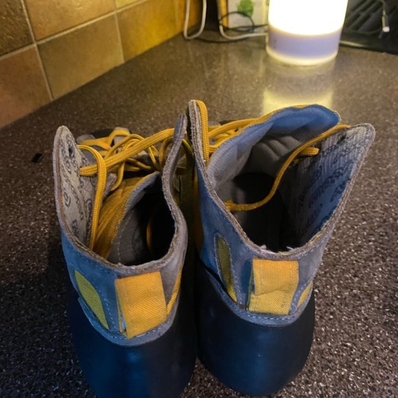 Asolo Onsight Mid Climbing Shoes - Euro 44 - Picture 5 of 10